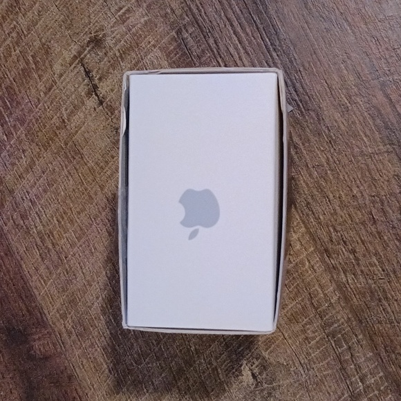 APPLE TV🍎NIB🖤 - Picture 3 of 6